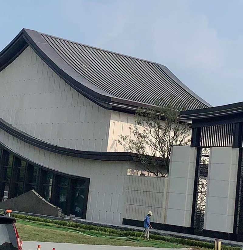 阜阳金属屋面板的常见类型有哪些？